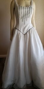 Ted lapidus Paris white wedding dress 8/10